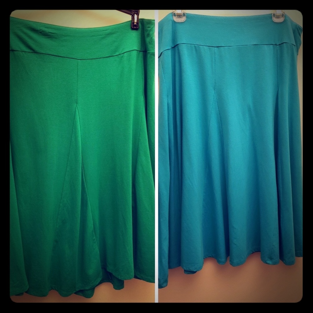 Set of 2 Liz Claiborne Flared Midi Skirt  L